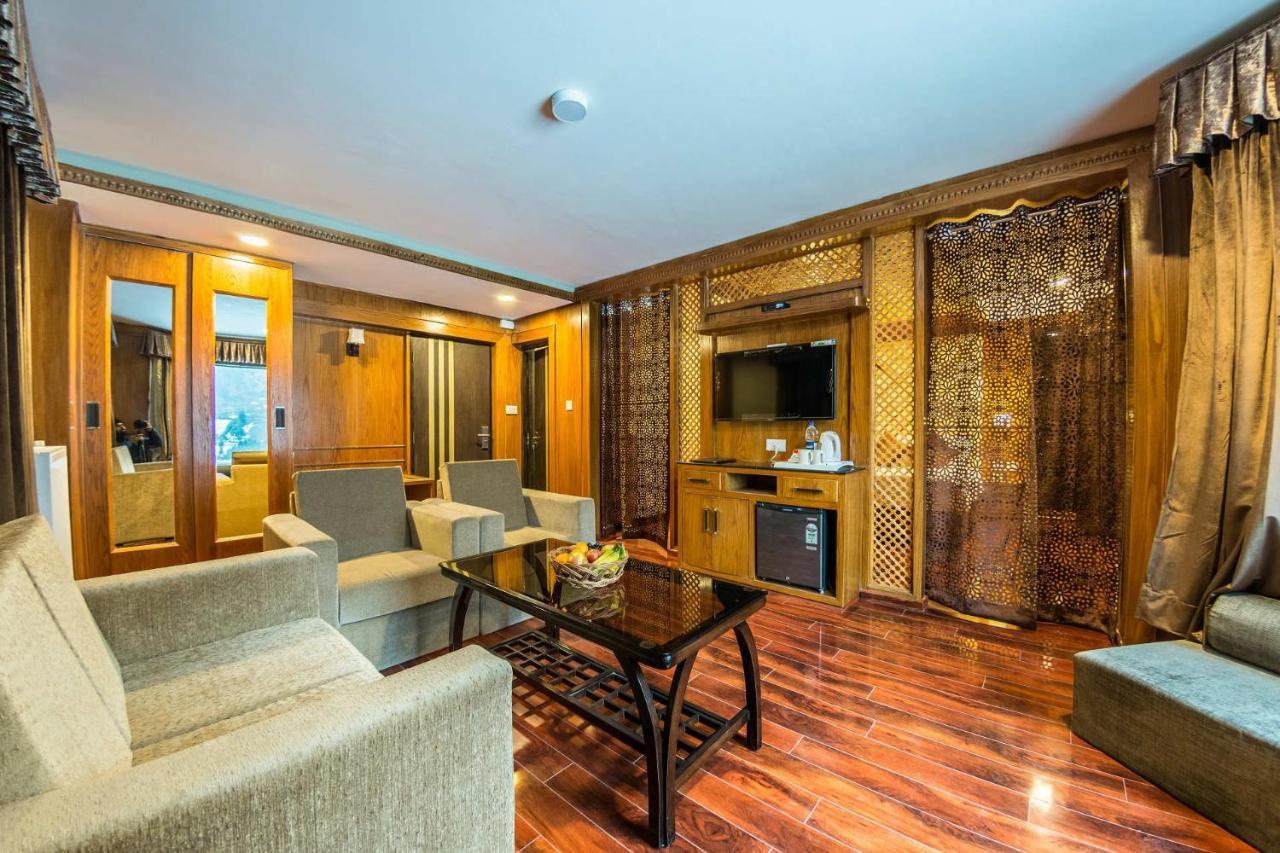 Royal Hillton Pahalgam酒店 外观 照片
